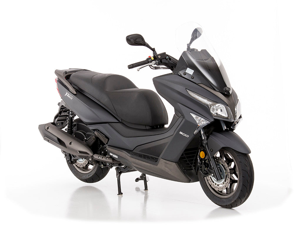 Kymco X-Town 125cc Maxi Scooter - Secure Yours Today - Black - £3799 +OTR